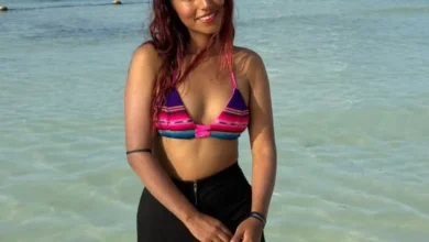 Albertina Sacaca en traje de bano