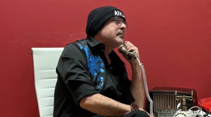 Fabio Zambrana lanza "Me estoy muriendo", su nueva cumbia villera Fabio Zambrana lanza Me estoy muriendo