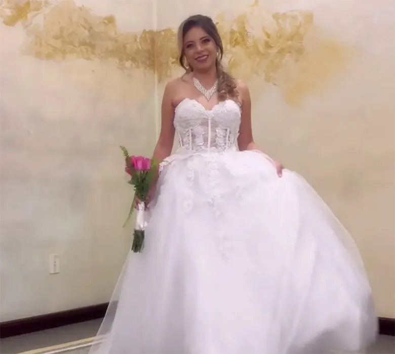 ¿Leila Castro se casó? Esto es lo que sabemos del bombazo del fin de semana Leila Castro se caso