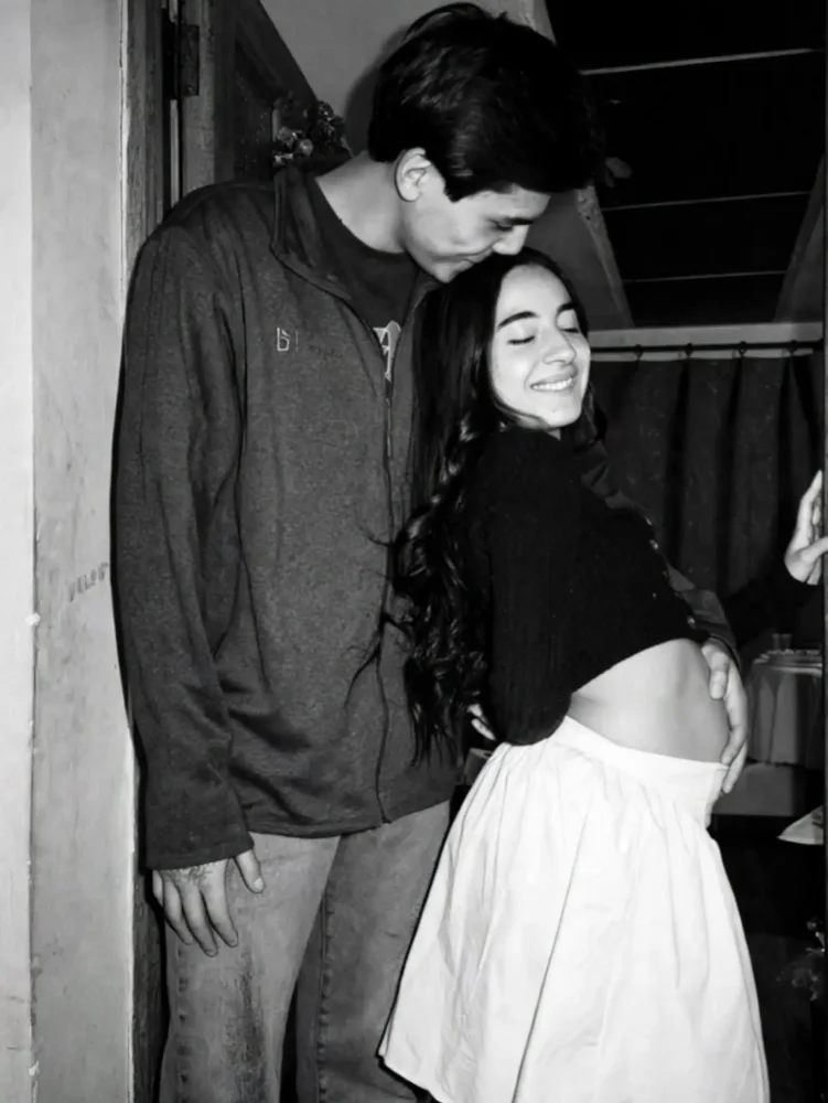 Nia Cole confirma embarazo: emotiva sesión junto a su pareja nia cole confirma embarazo